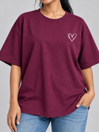 mini heart wine oversized T-shirt — print close-up #colour:wine